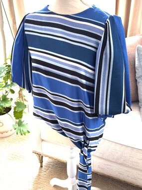 Vince Camuto Blue Striped Tie-Detail Blouse